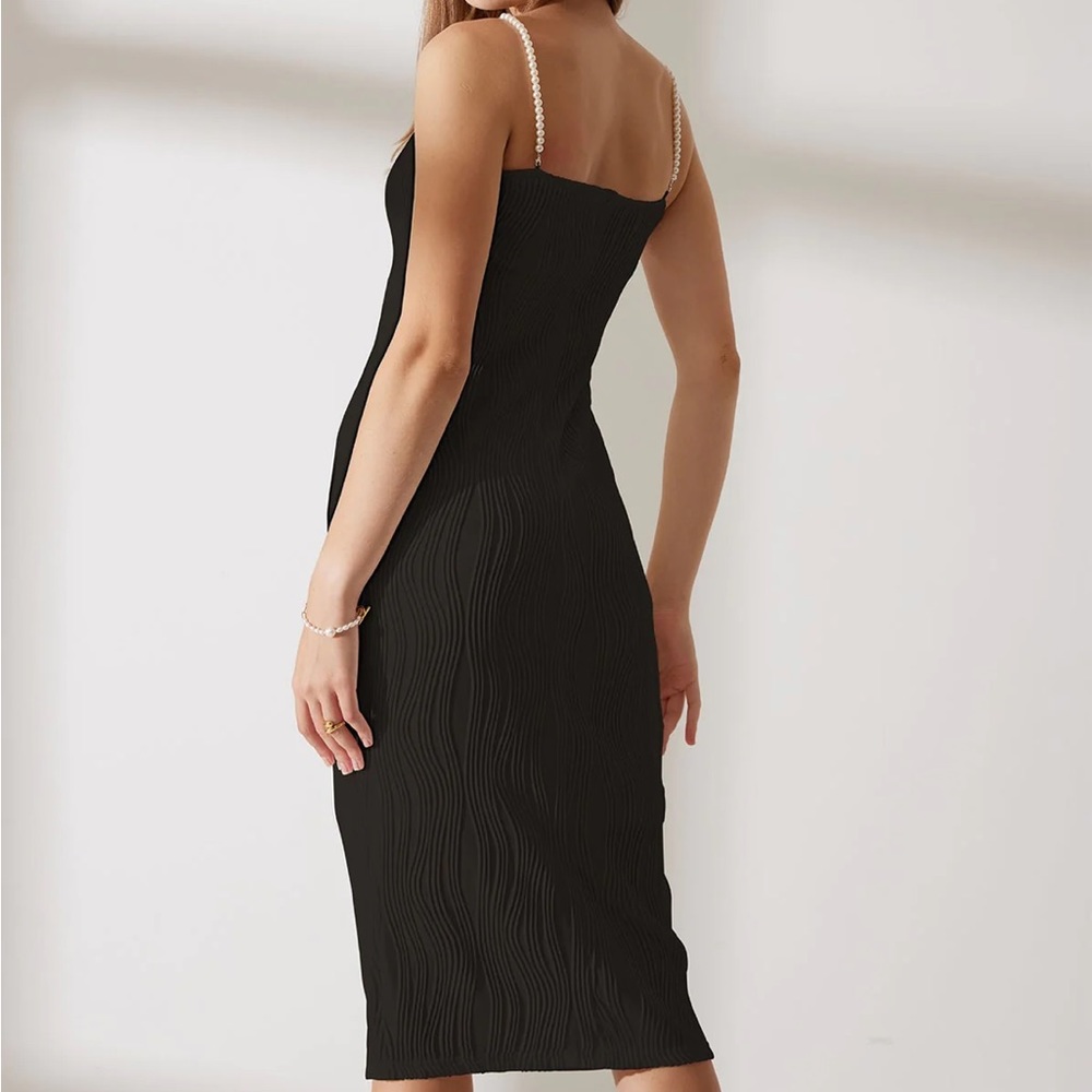 NWT - The Black Water Ripple Textured Cami Dress